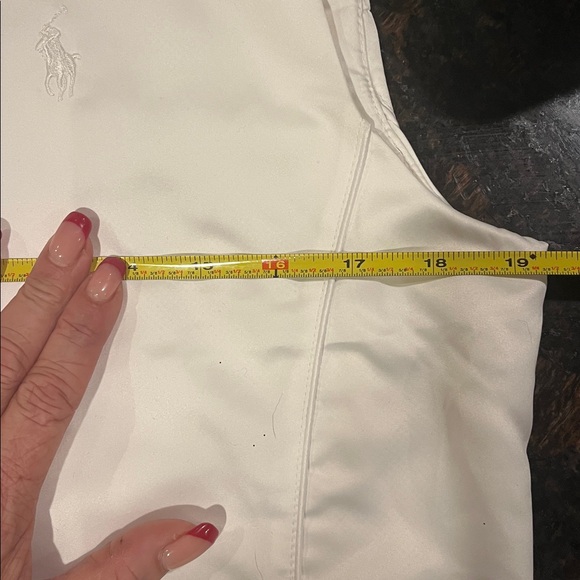 Ralph Lauren Golf White Vest. Size medium. excellent shape - Picture 11 of 11